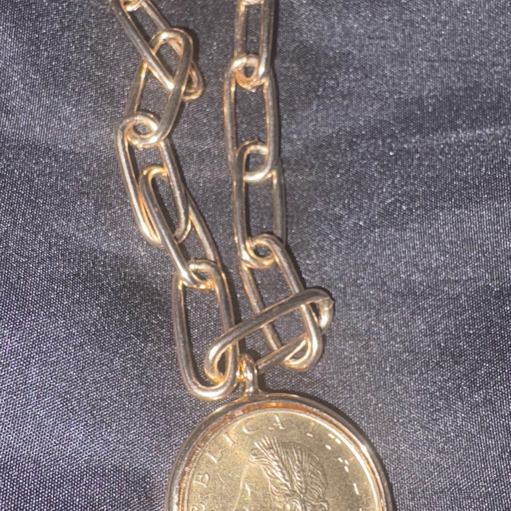 Gold Plated Link Bracelet With Coin Charm 7in With 3in Extender - Picture 4 of 8